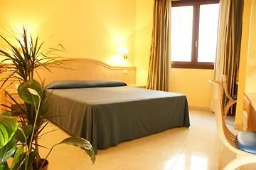 Yacht Marina Hotel Pantelleria