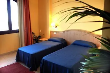 Yacht Marina Hotel Pantelleria 3*,