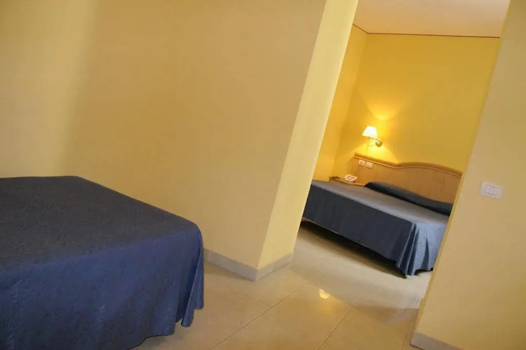 Yacht Marina Hotel Pantelleria